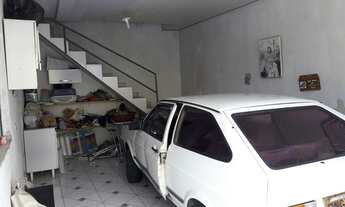 Imagem 2: Casa para venda possui 45 metros quadrados com 2 quartos em Caiçara - Praia Grande - SP