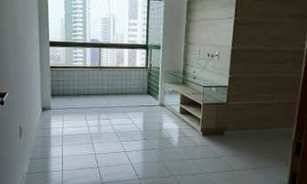 Imagem 2: Apartamento para aluguel possui 80 metros quadrados com 3 quartos em Madalena - Recife - P