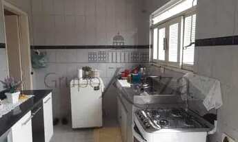 Imagem 2: Jacarei - Casa Padrão - Jardim Florida