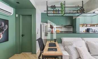 Imagem 4: Lindo e mobiliado em Moema com Sacada Gourmet!