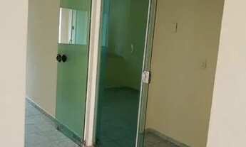 Imagem 2: Aluga-se casa com dois quartos informações apenas nesse número