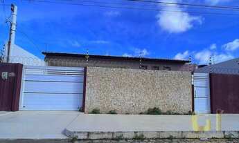 Imagem: Casa para venda tem 230 metros quadrados