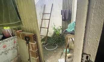 Imagem 3: Vendo casa Casa com 1 dormitório