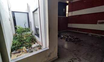 Imagem 2: Loja Centro com 250m² + 3brs, copa/cozinha, escritório, acesso para cadeirantes