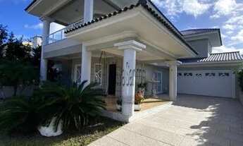 Imagem: Casas e Sobrados com 3 Dormitorio(s) localizado(a)