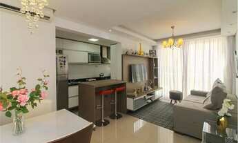 Imagem 2: Apartamento com 2 Dormitorio(s) localizado(a) no bairro CAVALHADA em Porto Alegre / Ref