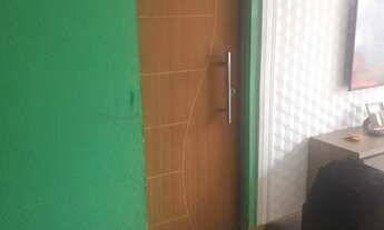 Imagem 2: Porta de 70cm completa