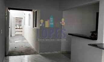 Imagem 7: Casa com edícula, 4 quartos (sendo uma suíte). Coophamil, Cuiabá-MT