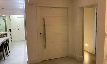 Imagem 2: Apartamento para aluguel e venda com 140 metros quadrados com 3 quartos em Perdizes - São