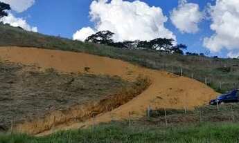 Imagem 2: Vendo 2 granjas no bairro Caeté em JF
