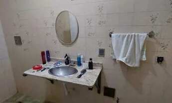 Imagem 5: Casa em Rua Pública na Coroa do Meio