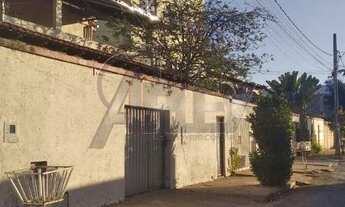 Imagem 2: Vende-se casa de 2 pavimentos a 5 minutos do centro