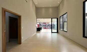 Imagem 2: Casa no Condomínio Recanto do Lago com 246m² de construção, 3 dormitórios com banheiro