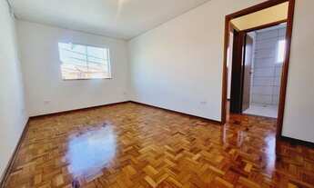 Imagem 4: Casa Impecável Aluguel 2 Dormitorios Sala Cozinha Banheiro Grandes 2 vagas Barcelona Sã