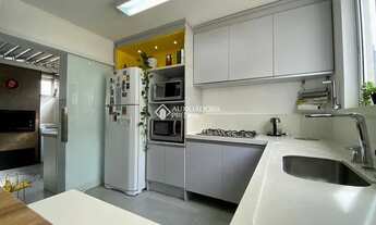 Imagem 7: Apartamento para venda possui 80 metros quadrados com 2 quartos em Floresta - Porto Alegre