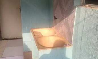 Imagem 2: Alugo barraco de fundo