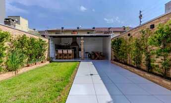 Imagem 3: Sobrado para venda em Centro com 2 quartos, sendo 1 suíte , 149m²