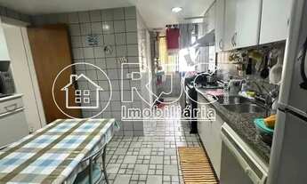 Imagem 6: Imóvel para venda possui 136 metros quadrados com 4 quartos em Barra da Tijuca - Rio de Ja