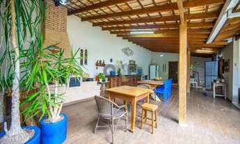 Imagem 2: Casa com 5 dormitórios, sendo 2 suítes para venda na região Granja Viana - Carapicuíba - S