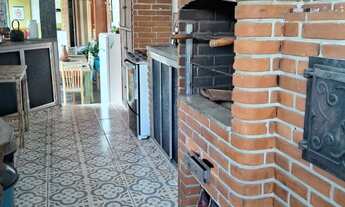 Imagem 4: Casa sobrado com Piscina