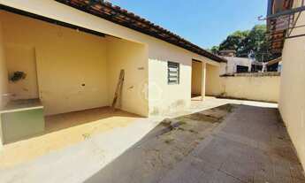 Imagem 6: CASA PRÓXIMO A ORLA MOERNA