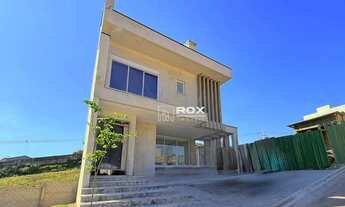 Imagem: Casa em condomínio com 3 suítes à venda