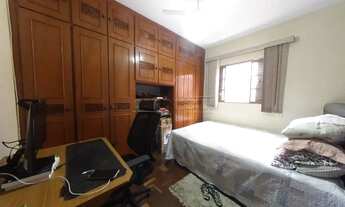 Imagem: Dormitório com banheiro