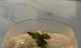 Imagem 2: Casa para Venda em Florianópolis, Centro, 4 dormitórios, 4 suítes, 6 banheiros, 6 vagas