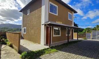 Imagem: 237 Excelente casa duplex dentro de condomínio