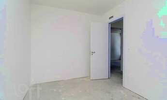 Imagem 7: Apartamento à venda em Petrópolis com 67 m², 2 quartos, 1 suíte, 1 vaga