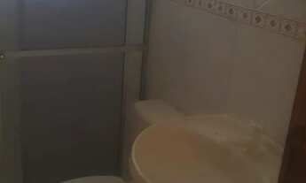 Imagem 7: Alugo apt 2 q, um gardem e vaga vagão p uma moto e um carro do shopping. COM GARDEM