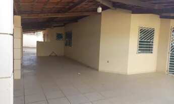 Imagem 3: Casa Próximo a Nóide Cerqueira e parque de exposições