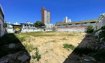 Imagem: TERRENO COM 900m2, LOCALIZADO NA RUA RIO