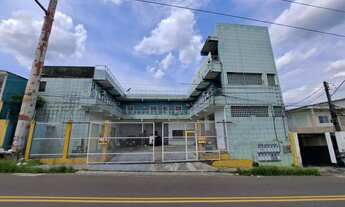 Imagem: Predio com 5 aptos mais área comercial