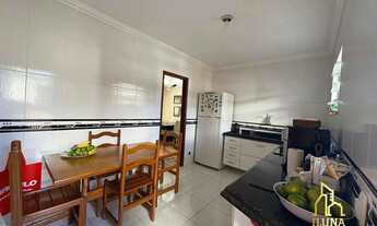 Imagem 7: CASA AO LADO DA PRAÇA JOÃO HÉLIO