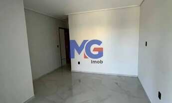 Imagem 5: Casa à venda em Edson Queiroz, Fortaleza - 170 m², 4 suítes, 1 varanda - R$ 550.000,00