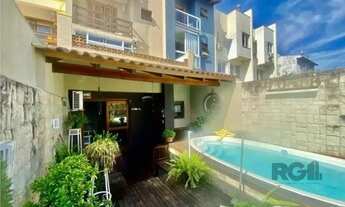 Imagem: Casa de alvenaria, 3 dormitórios, 3 suítes