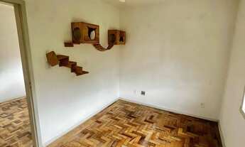 Imagem 7: Apto de 01 dorm no Passo da Areia, sala, cozinha, banheiro e área