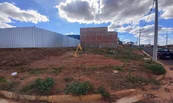 Imagem: Terreno de 260,79m² à venda no Jardim