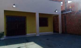 Imagem 7: Casa com 2 quartos, 2 banheiros e garagem