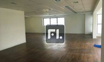 Imagem 2: Conjunto, 120 m² - venda por R$ 1.760.000,02 ou aluguel por R$ 8.800,01/mês - Itaim Bibi