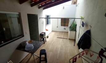 Imagem 7: Casa à venda no bairro Jardim Califórnia - Uberlândia/MG