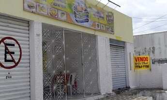 Imagem: Vendo 12×23 em frente ao hospital da Unimed