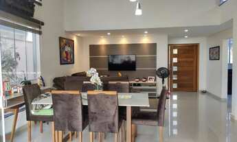 Imagem 2: Casa em Condomínio para Venda em Caçapava, Condomínio Terras do Vale, 3 dormitórios, 1 suí