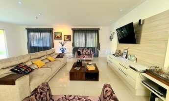 Imagem 2: Casa no De Lourdes de 380m² com 3 Suítes e 6 Vagas