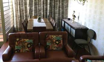 Imagem 7: Sobrado para venda possui 300 metros quadrados com 4 quartos em Vila Brasilina - São Paulo