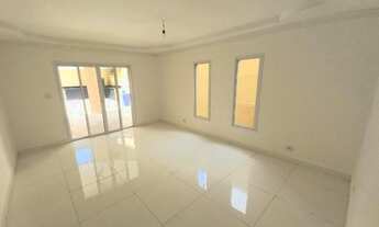 Imagem 2: Casa de condomínio para aluguel possui 300 metros quadrados com 4 quartos