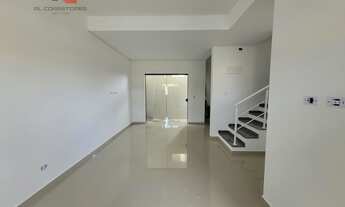 Imagem 2: Sobrado para Venda em Curitiba, Alto Boqueirão, 3 dormitórios, 1 suíte, 3 banheiros, 2 vag