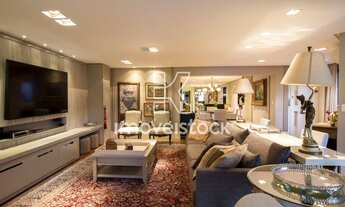 Imagem 3: APTO EXCLUSIVO E REQUINTADO NA GUTEMBERG!!