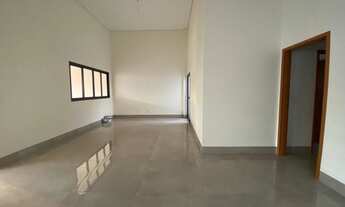 Imagem 2: Casa para venda com 149 metros quadrados 3 quartos no bairro Laranjeiras - Uberlândia - Mi